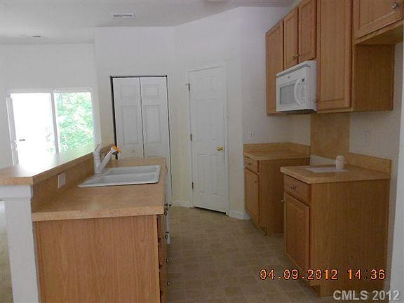 2nd image of 5757 Bent Creek Cir #0