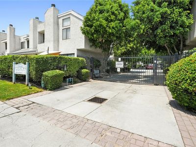 21901 Dupont St APT 17, Chatsworth, CA, 91311