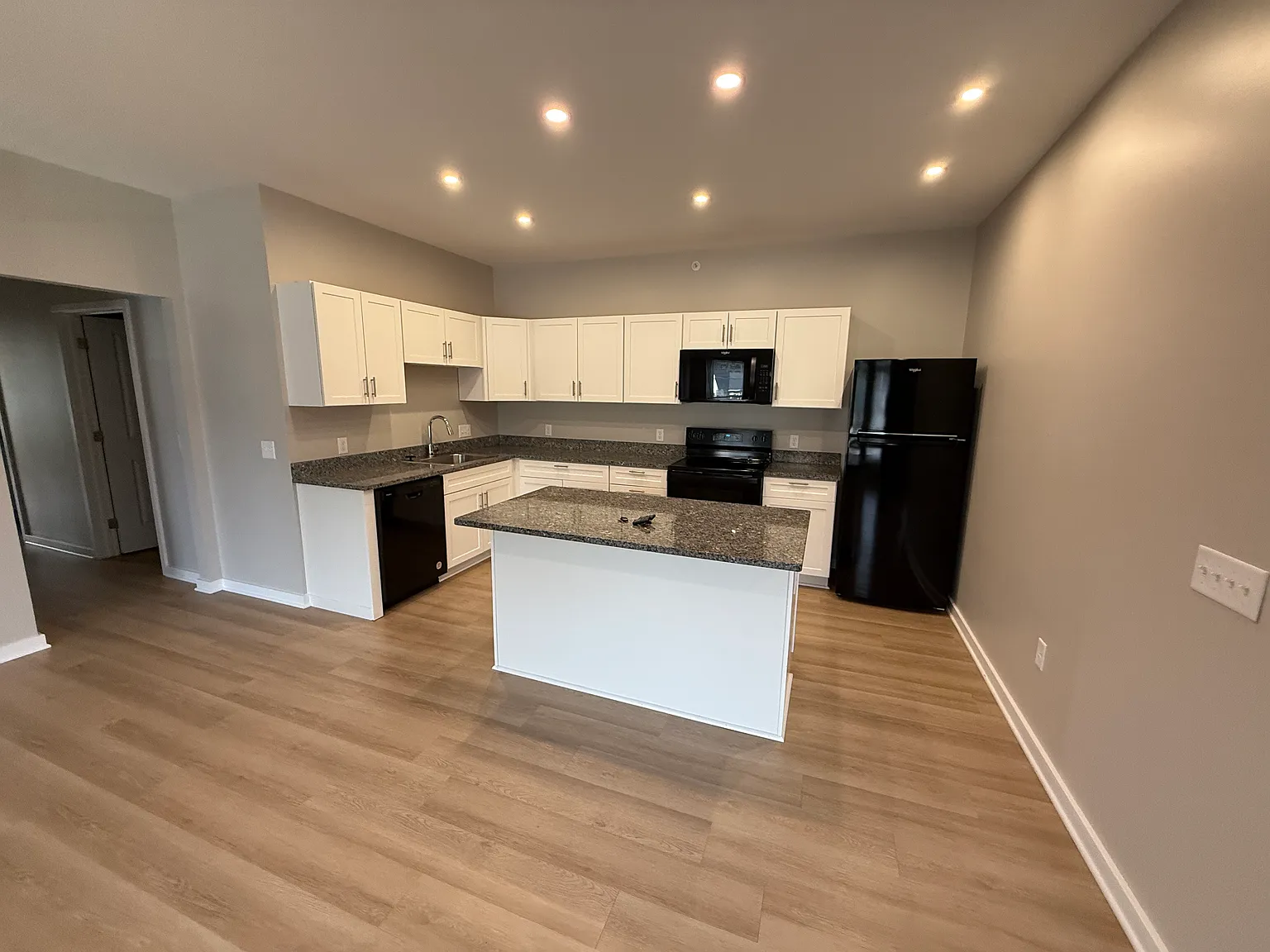 2 bed, $2,200 — Photo 2