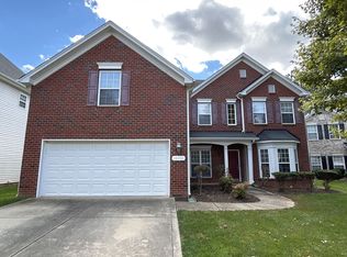 16110 Cloverleaf Ct, Charlotte, NC 28277