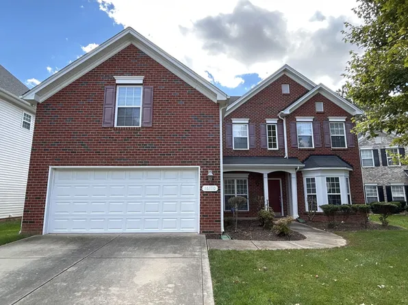 16110 Cloverleaf Ct, Charlotte, NC 28277