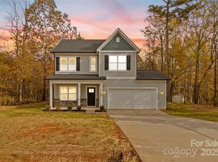 113 Titleist Dr, Statesville, NC 28677