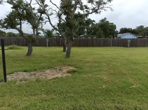 1406 W Corpus Christi St Unit 75, Rockport, TX 78382