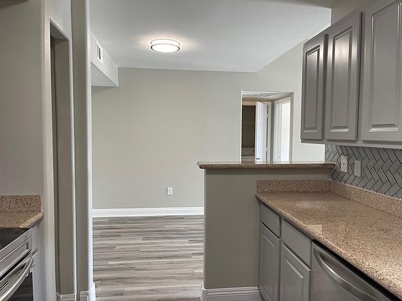 4th image of 8000 Badura Ave #B