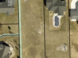 5208 Hay Field Dr SW, Cedar Rapids, IA 52404