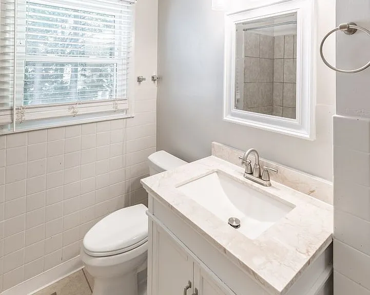 3306 Reynolds Dr NW — Photo 19