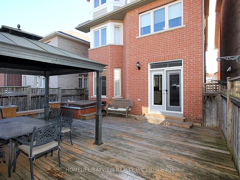 572 Country Glen Rd — Photo 29