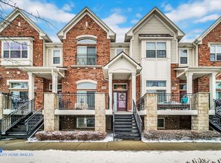 1515 Lakeridge Ct #1515, Mundelein, IL 60060