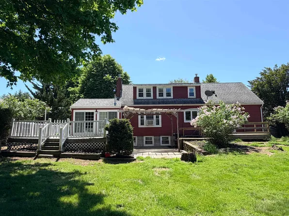 4 Autumn Street, Rochester, NH 03868