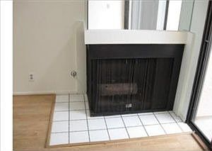 5th image of 941 W Carson St APT 301