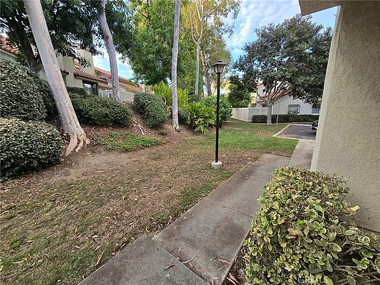 1405 Bodega Way #1 — Photo 28