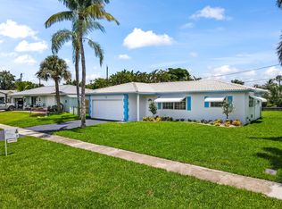 94 Mohigan Cir, Boca Raton, FL 33487