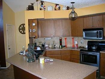 4th image of 303 Blue Bayou Dr