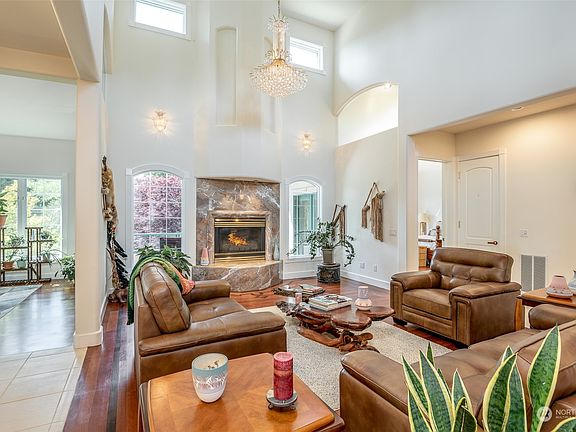 3rd image of 12504 98th Avenue Ct NW
