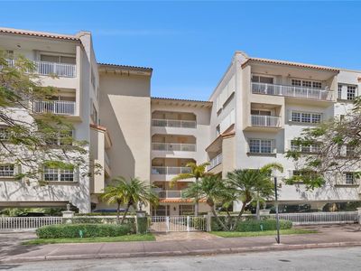 37 Majorca Ave APT 401, Coral Gables, FL, 33134