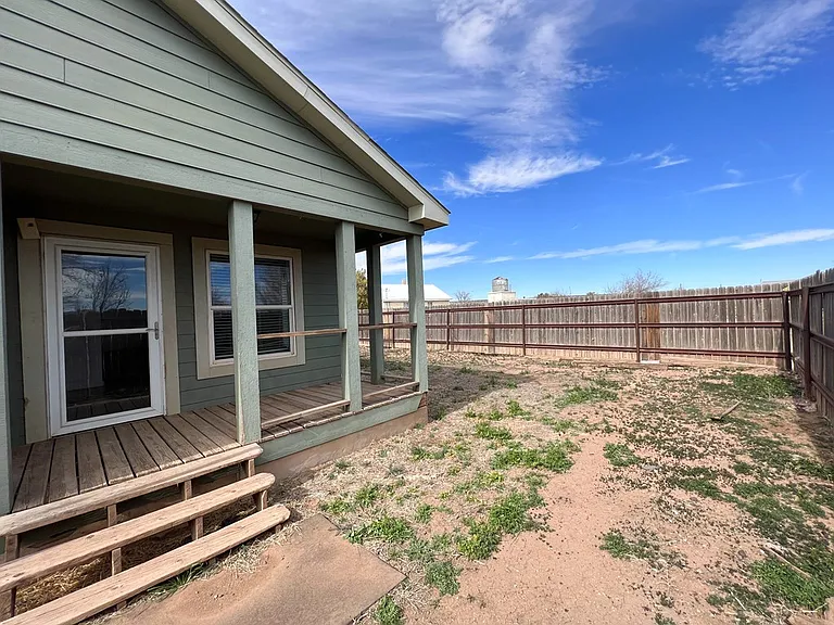2500 W Highway 90 — Photo 16