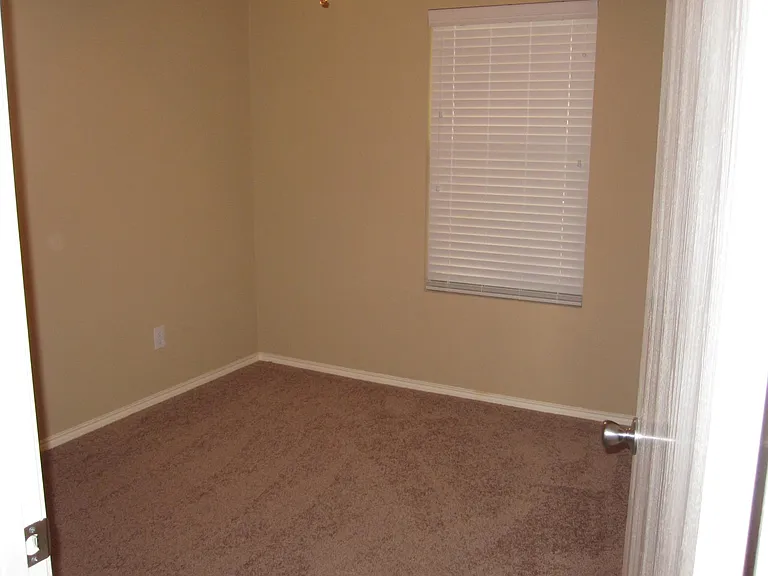 609 Twin Knoll Dr — Photo 15