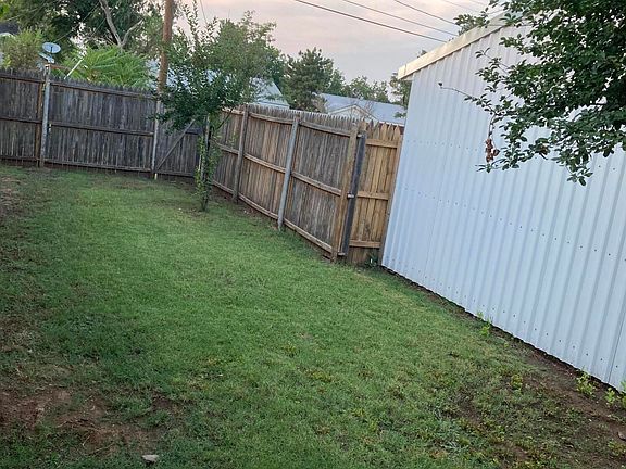 3rd image of 4001 NE 16th Ave