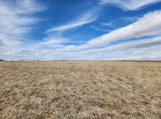 49977 Antelope Dr E, Bennett, CO 80102