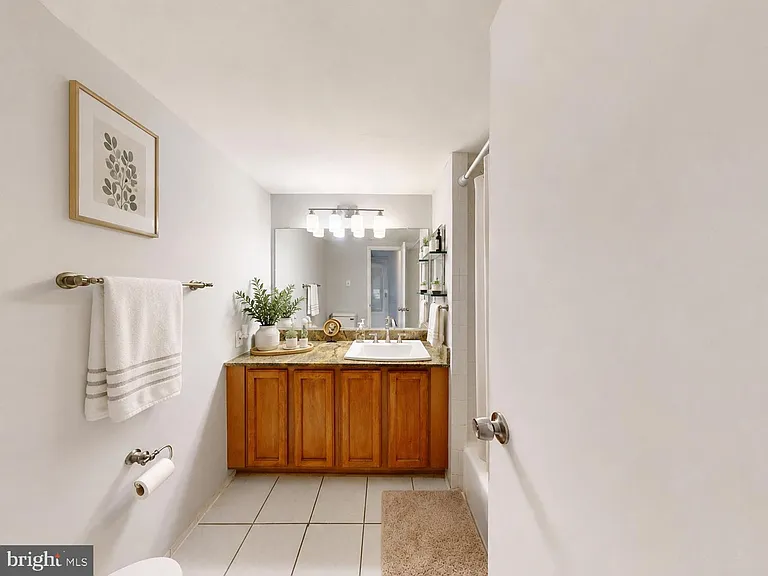 2610 Indian Dr #2B — Photo 10