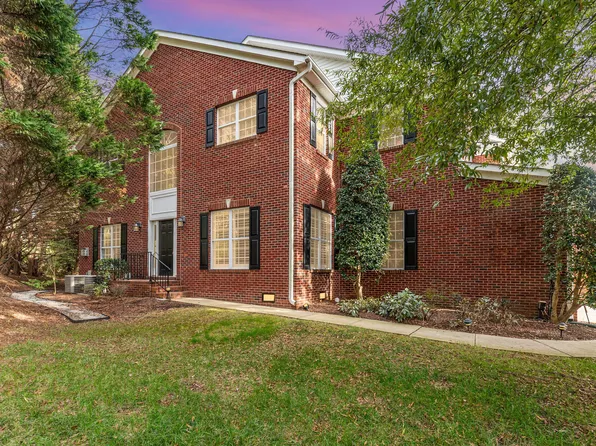 155 Grande Dr, Morrisville, NC 27560