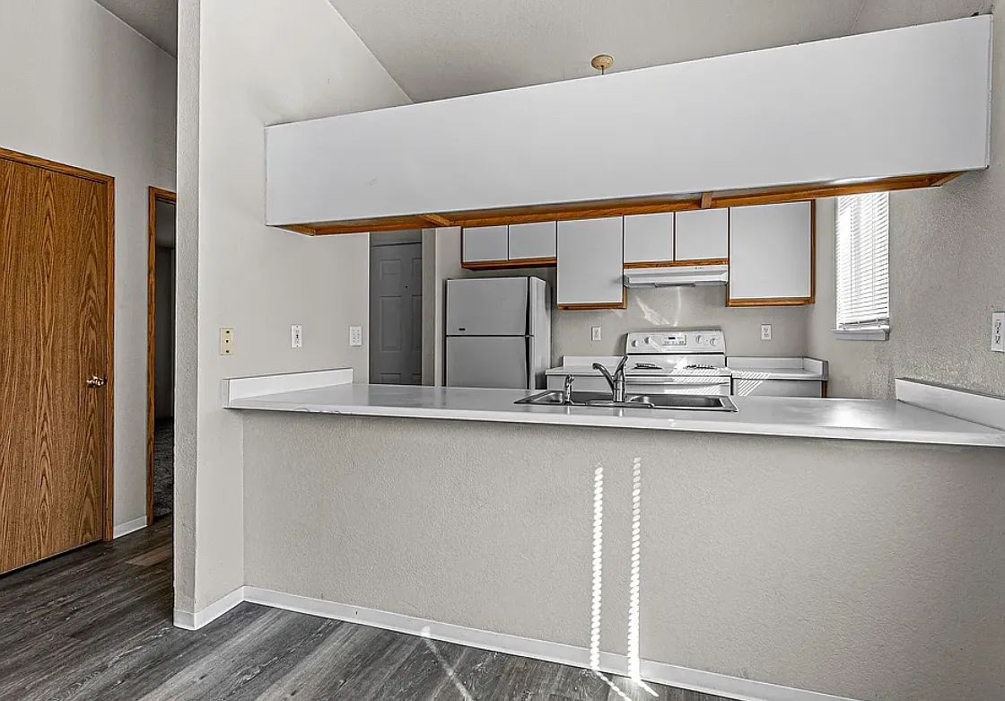 600 ID |# 2010 Crater Lake Avenue - C - C — Photo 3