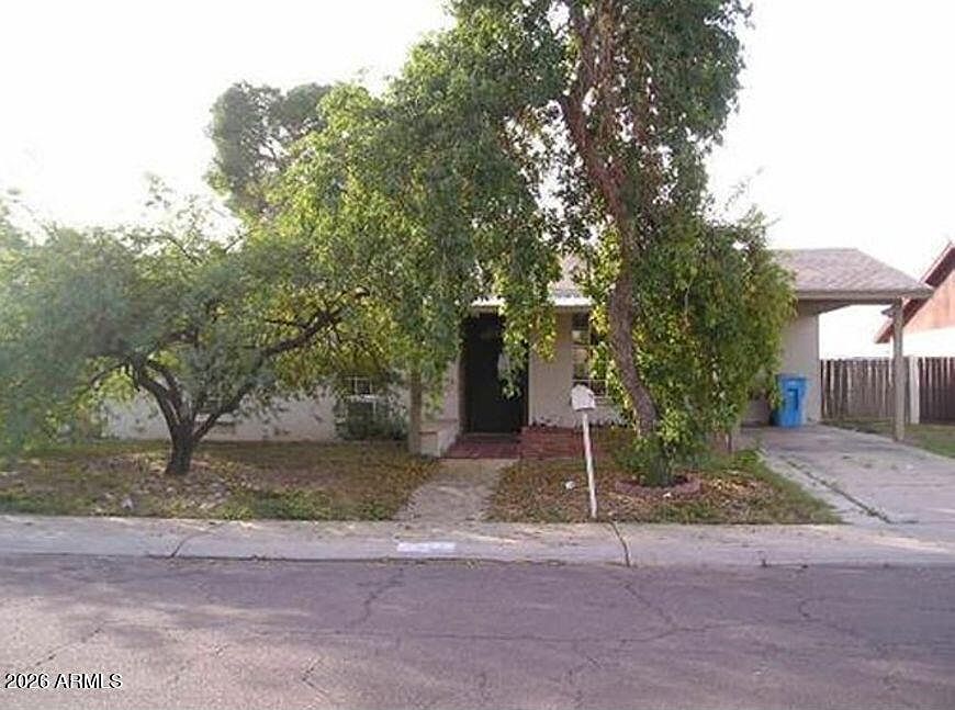1st image of 2119 W DANBURY Road