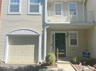 8 Alpine Rd #197, Holmdel, NJ 07733