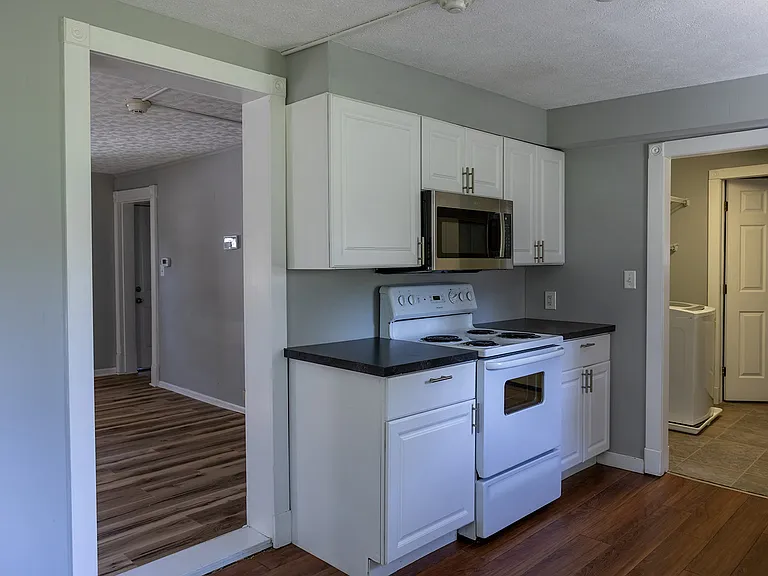 263 Bell St — Photo 8