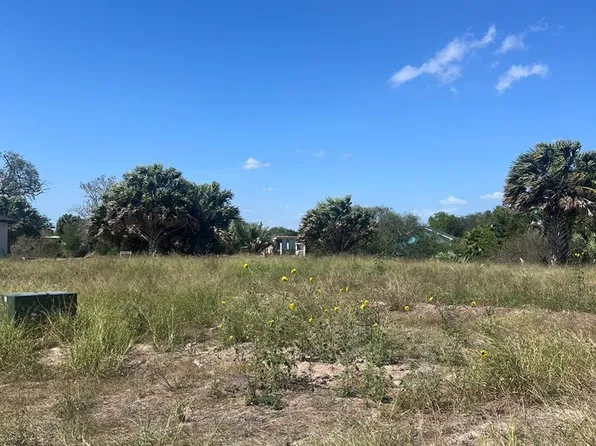 Dakota Garden Cir, Brownsville, TX 78521