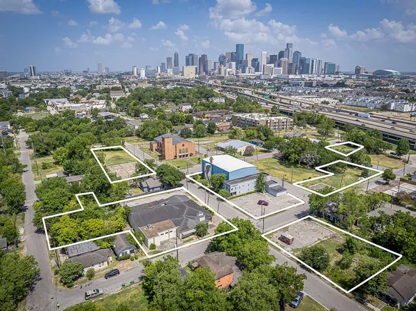3229 Hadley St, Houston, TX 77004