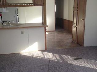 1200 Carondelet Rd, Dixon, IL 61021