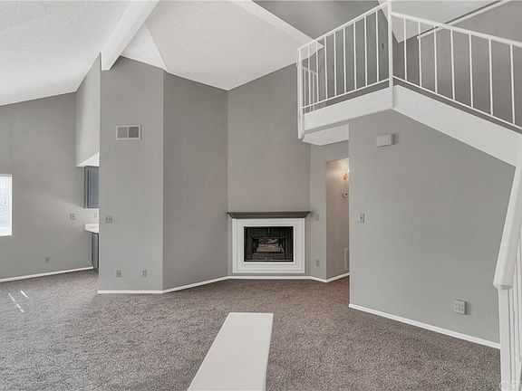 5th image of 26842 Claudette St Unit 202
