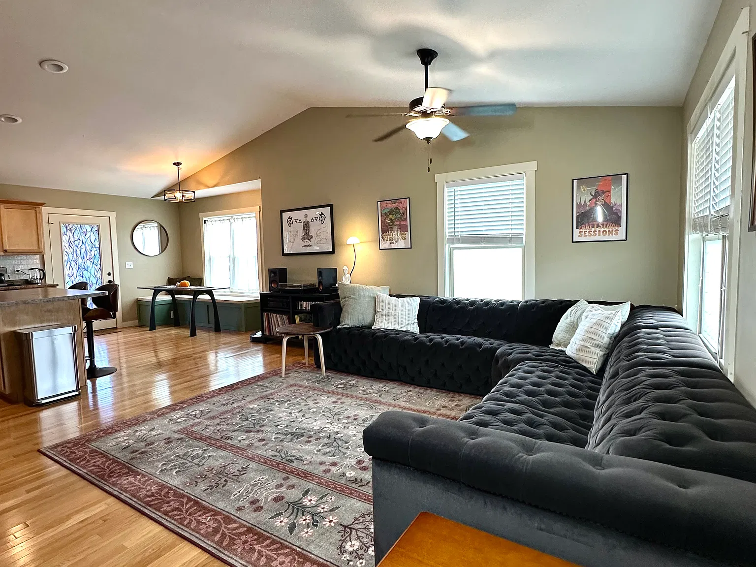 2 bed, 1312 sqft, $2,700 — Photo 1