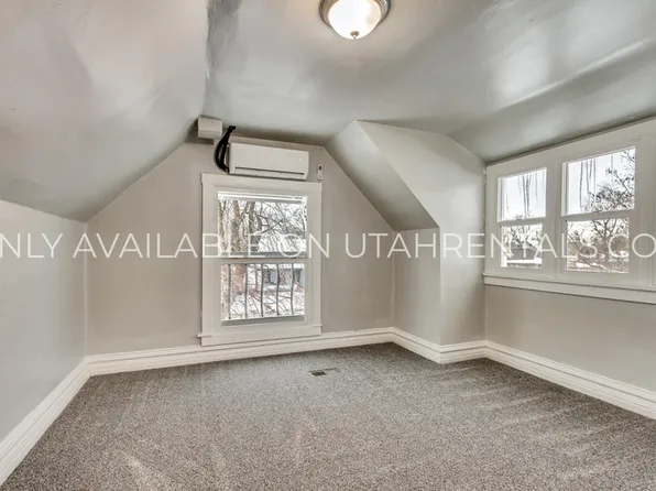 3162 S Adams Ave N, Ogden, UT 84403