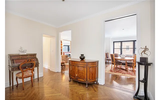 Sold by Douglas Elliman | media 20