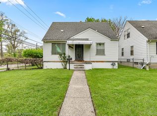 8201 Heyden St, Detroit, MI 48228