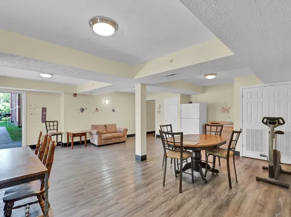 Rowan Place Apartments
