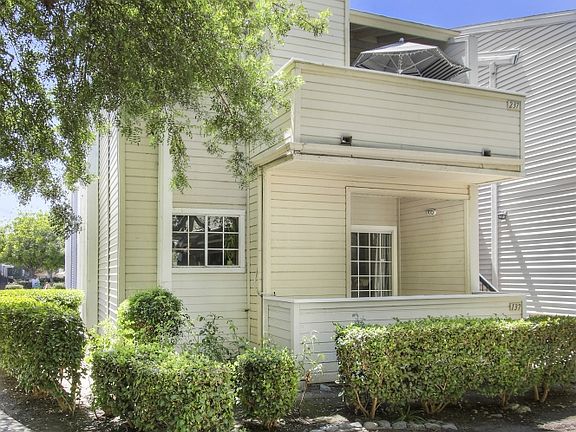 4th image of 777 S Citrus Ave APT 137