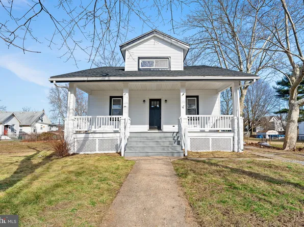 608 New Jersey Ave, Palmyra, NJ 08065