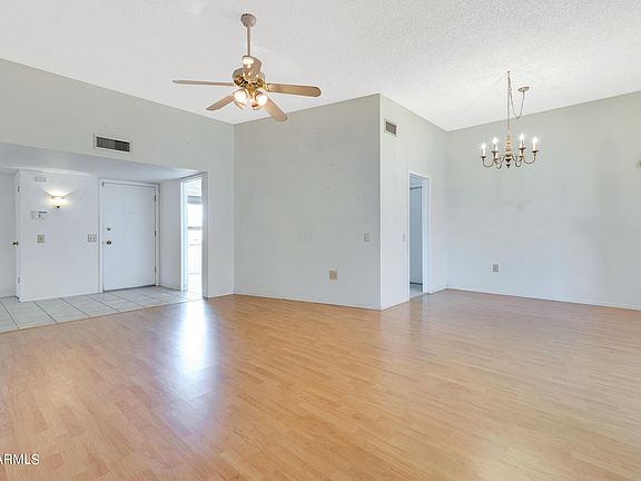 3rd image of 11209 W PUEBLO Court
