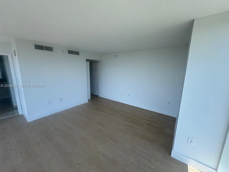 2101 Brickell Ave #1112 — Photo 40