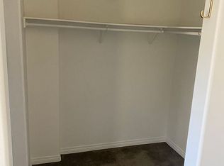 636 N Holliston Ave, Pasadena, CA 91106