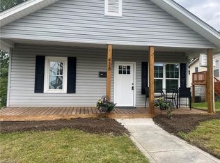 438 Durham St, Mount Airy, NC 27030