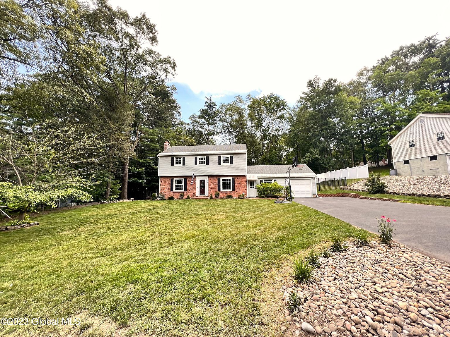 79 Birchwood Lane, Niskayuna, NY 12309 Zillow