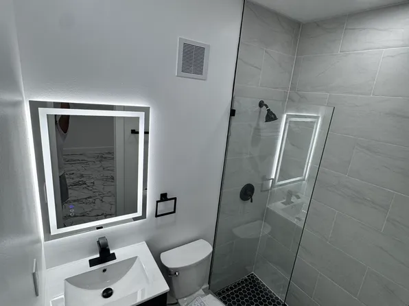 (undisclosed Address), Miami, FL 33196