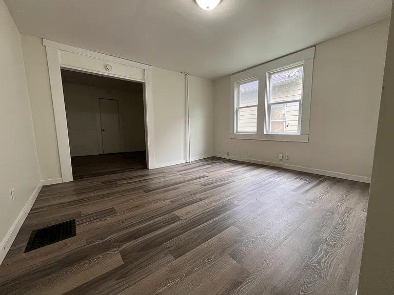 226 N Belleview Pl #C — Photo 3