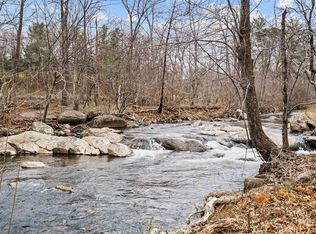 94 Old Hollow Rd, Sperryville, VA 22740