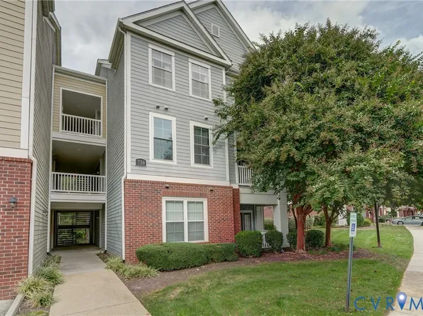 734 Bristol Village Dr APT 305, Midlothian, VA 23114
