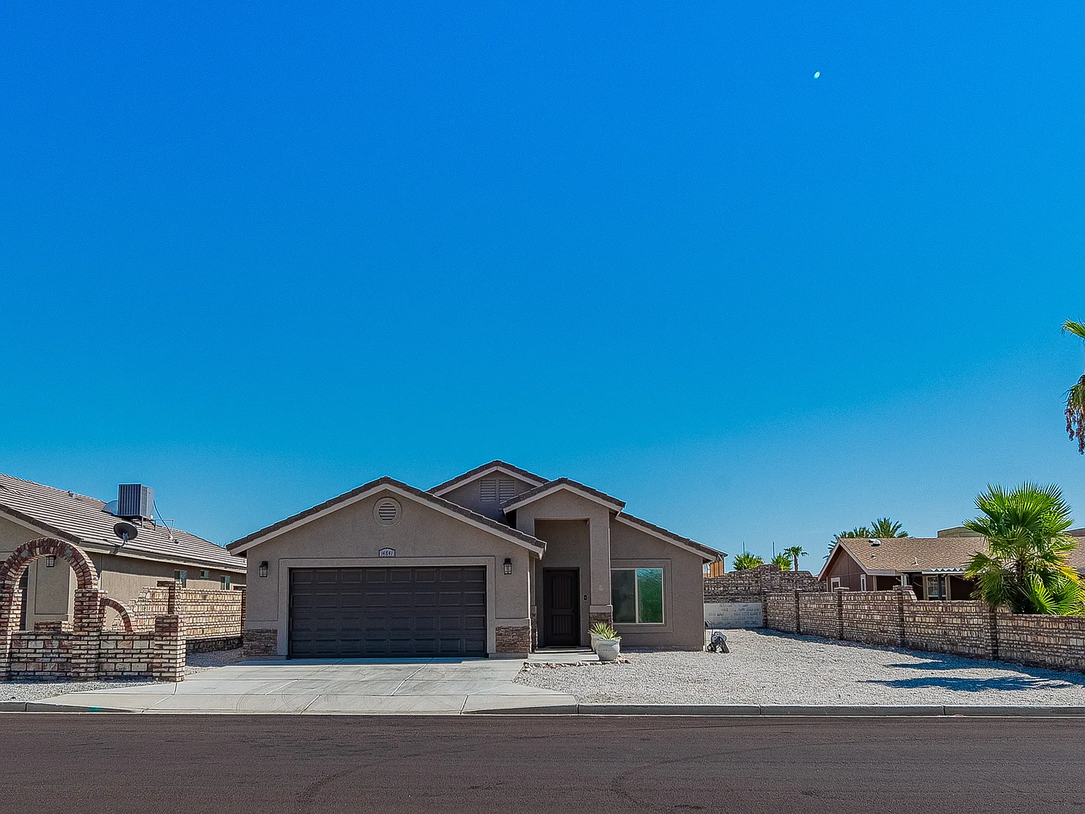 3 bed, 1421 sqft, $1,800 — Photo 2